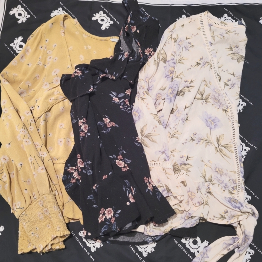 American Eagle Bundle of 3 Blouses